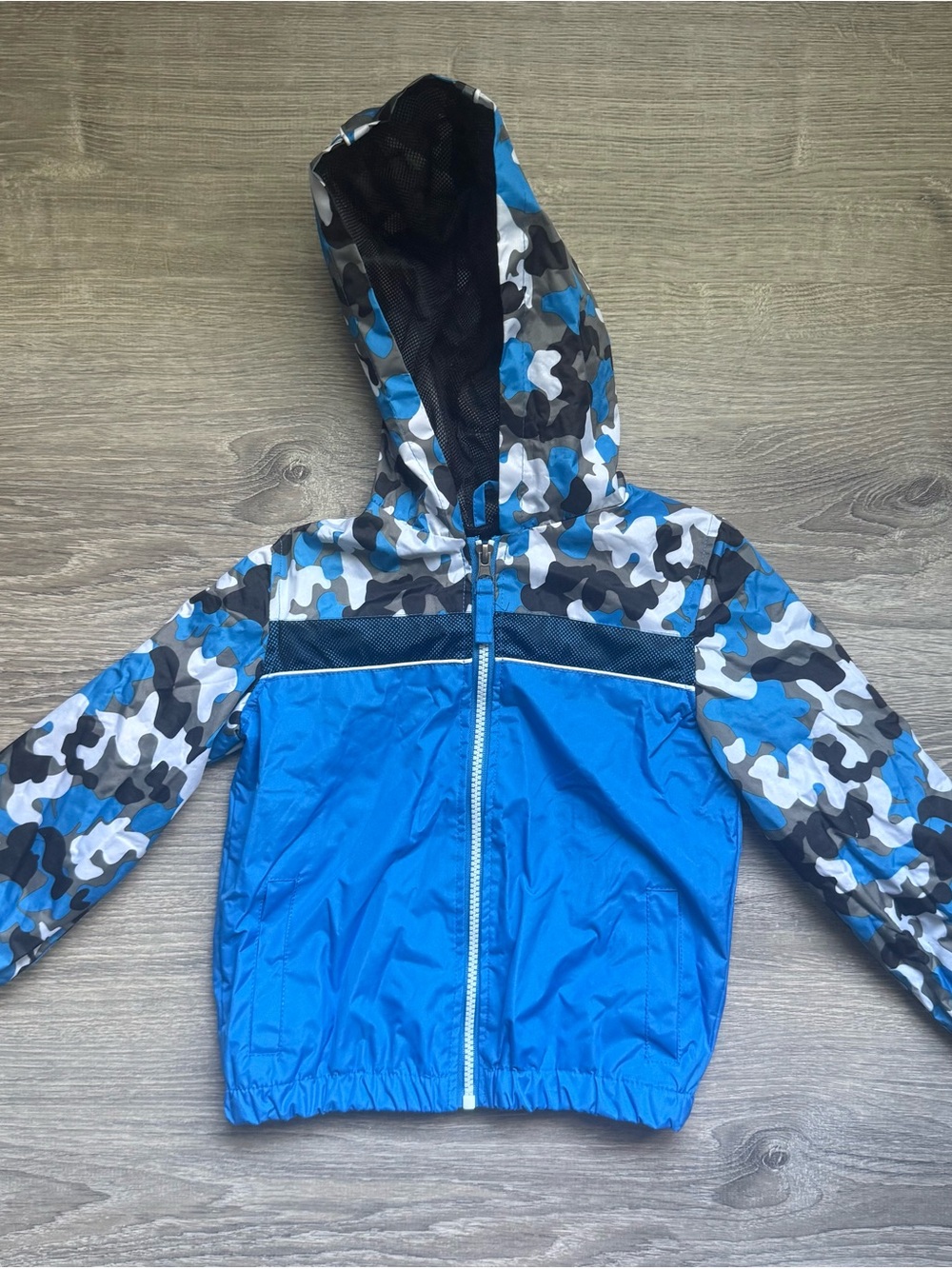 iExtreme Boy’s Sz 4T Short Windbreaker Rain Hooded Jacket Blue Camo